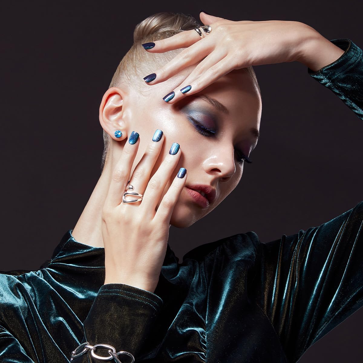 KISS imPRESS कलर FX - वॉक आउट